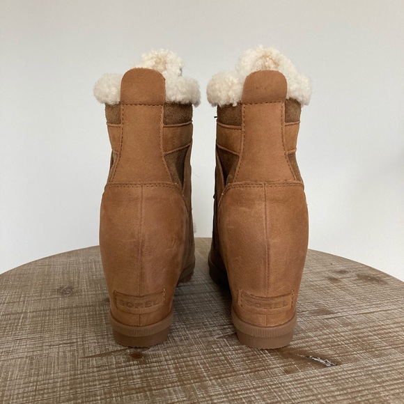 Sorel Joan of Arctic Wedge II Shearling Boot - Picture 4 of 10